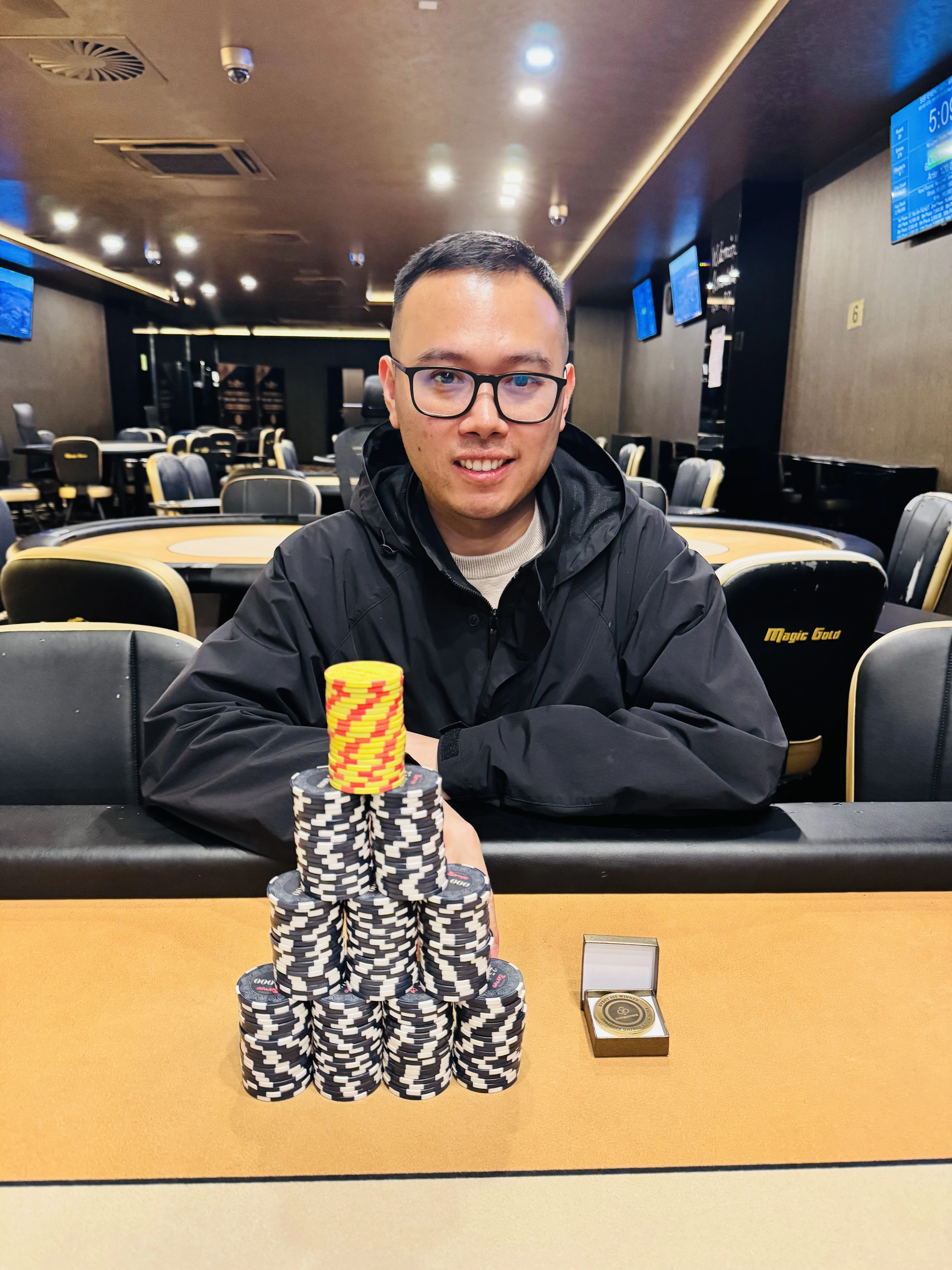 Loung Tinh wins SSF Event 027 after an ICM deal